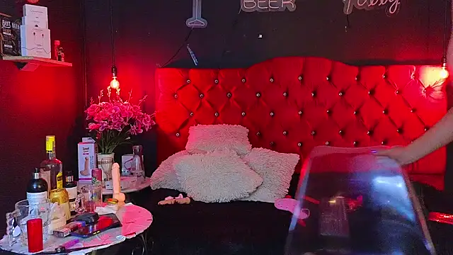 foxxy nasty online show from 12-12-24, 12:16