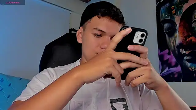 Dunkan Kravitz online show from 06-12-26, 03:05