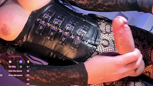 Summer walkerr online show from 03-14-26, 12:54