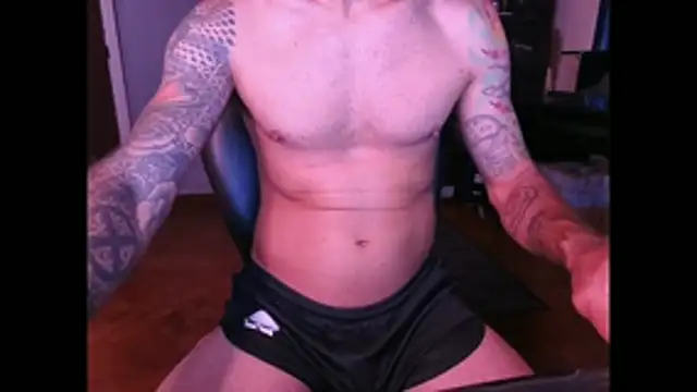 Snapshot of rumplstink chatting on 03-19-26, 03:32 rumplstink online show from 03-19-26, 03:32