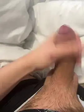 Snapshot of couple_1999 chatting on 01-04-25, 12:49 couple 1999 online show from 01-04-25, 12:49