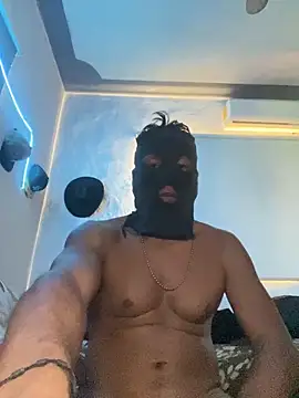 Snapshot of Capxxx chatting on 12-04-25, 05:21 Capxxx online show from 12-04-25, 05:21