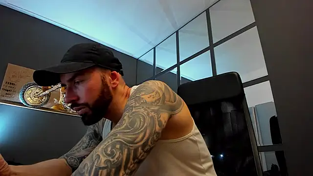 AronGrant online show from 12-24-24, 08:44