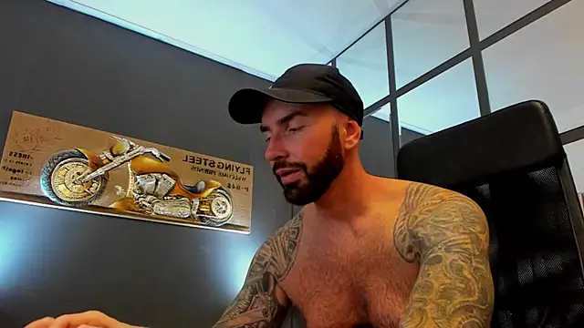 AronGrant online show from 10-13-25, 10:04