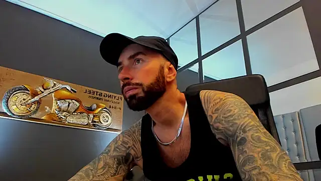 AronGrant online show from 12-16-25, 10:31