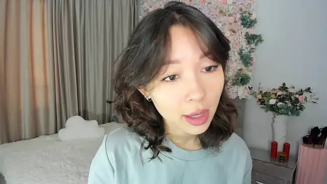 AgnieszkaBanana online show from 10-03-25, 04:09