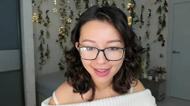 AgnieszkaBanana online show from 10-04-25, 04:10