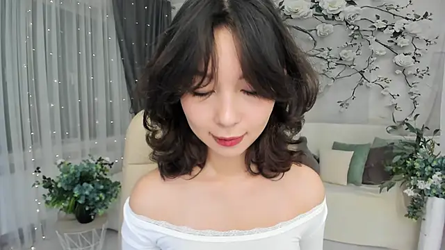 AgnieszkaBanana online show from 10-18-25, 07:14