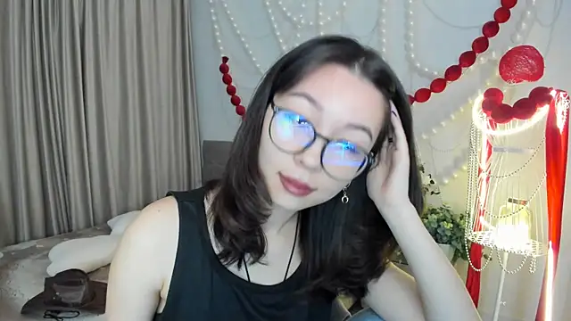 AgnieszkaBanana online show from 04-28-26, 10:09