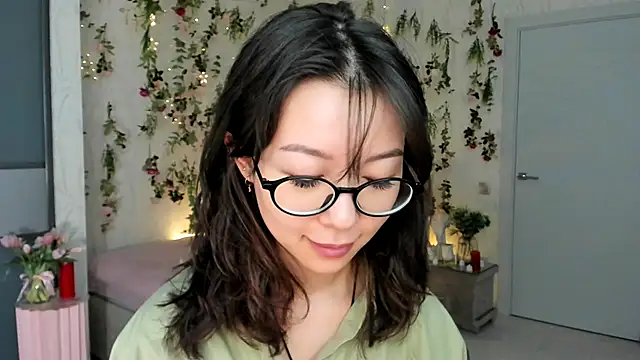 AgnieszkaBanana online show from 05-26-26, 04:08