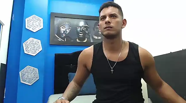 Chris Dick23 online show from 12-06-24, 03:19