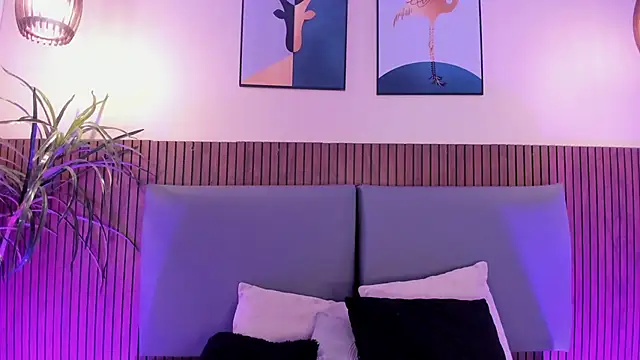 NicolleeEvanss online show from 01-12-26, 12:10