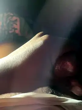 Snapshot of Sigaabopha chatting on 09-26-25, 10:36 Sigaabopha online show from 09-26-25, 10:36