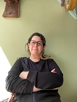 amooraaamoon online show from 10-23-25, 12:15