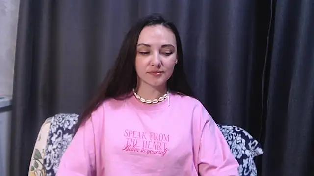 Snapshot of StacyMind chatting on 09-28-25, 07:30 StacyMind online show from 09-28-25, 07:30