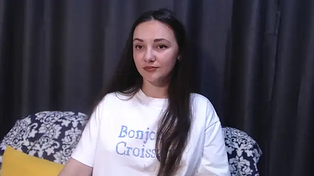 Snapshot of StacyMind chatting on 10-07-25, 11:35 StacyMind online show from 10-07-25, 11:35