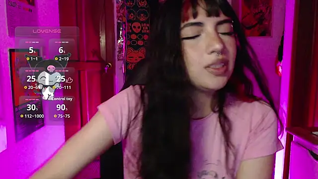 Snapshot of ninfa1_ch chatting on 11-06-25, 11:59 ninfa1 ch online show from 11-06-25, 11:59