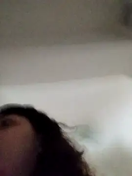 Snapshot of EmmaKrosss chatting on 03-16-26, 03:49 EmmaKrosss online show from 03-16-26, 03:49