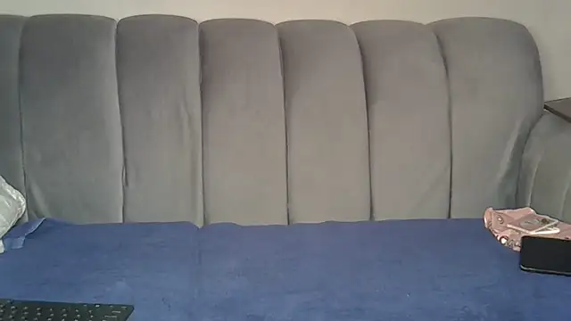 Snapshot of Sexyariahhh chatting on 12-21-25, 09:55 Sexyariahhh online show from 12-21-25, 09:55