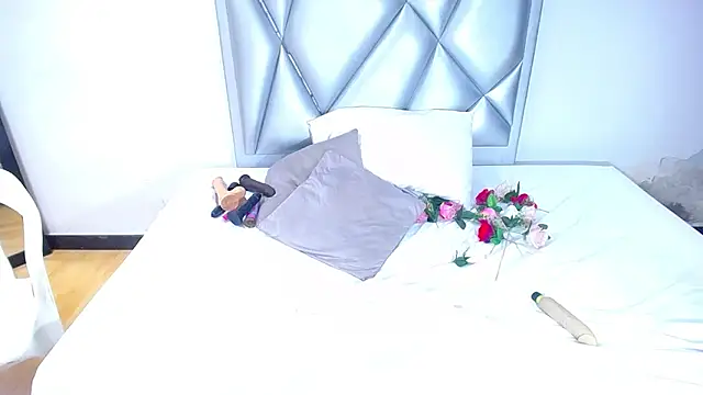 exotic karmella online show from 02-14-25, 11:53