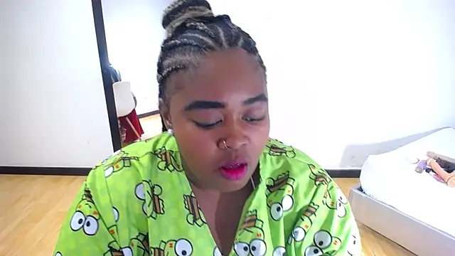 exotic karmella online show from 09-18-25, 08:44