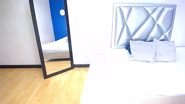 exotic karmella online show from 10-11-25, 09:57