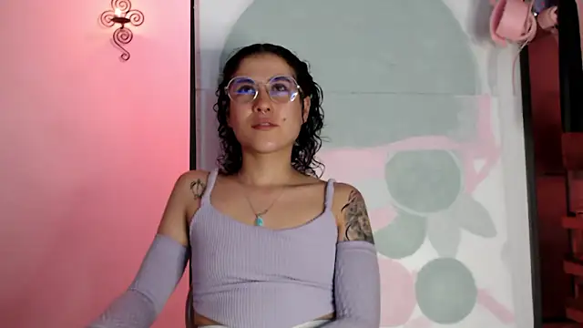 Snapshot of Hellen_dumont chatting on 03-06-26, 01:57 Hellen dumont online show from 03-06-26, 01:57