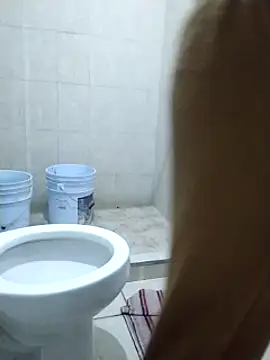 Flaquito pitudo online show from 01-20-25, 01:50