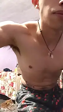 Flaquito pitudo online show from 10-24-25, 03:58