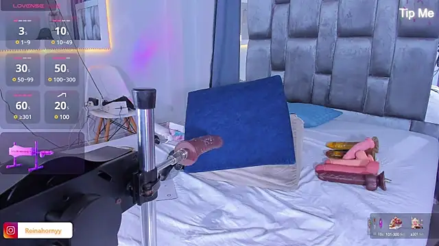 Snapshot of sarayhorny69 chatting on 03-19-25, 04:25 sarayhorny69 online show from 03-19-25, 04:25