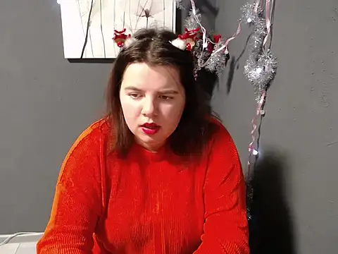 Snapshot of so_shy chatting on 12-23-24, 11:14 so shy online show from 12-23-24, 11:14