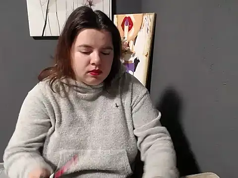 Snapshot of so_shy chatting on 01-14-25, 07:17 so shy online show from 01-14-25, 07:17