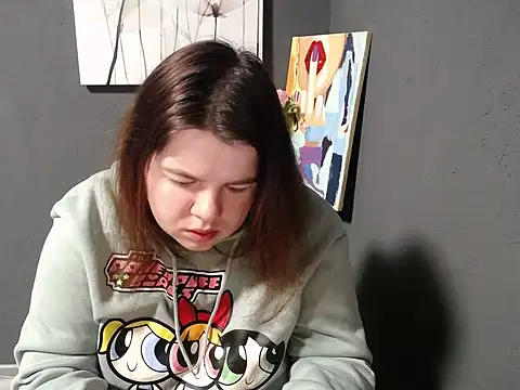 Snapshot of so_shy chatting on 03-15-25, 07:09 so shy online show from 03-15-25, 07:09
