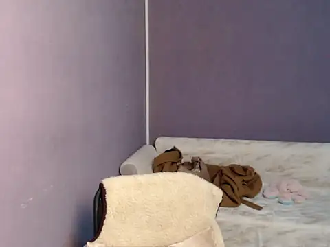 so shy online show from 11-06-25, 08:15