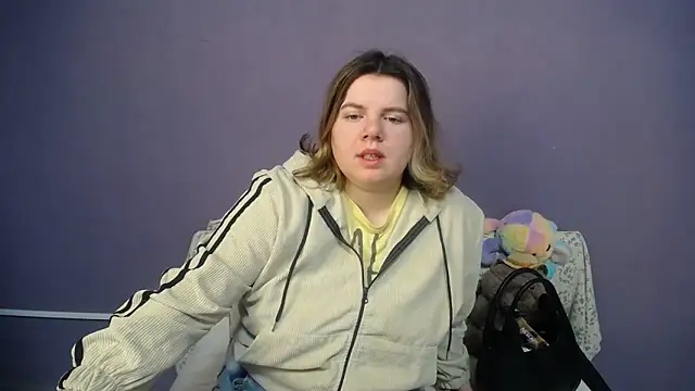 so shy online show from 05-10-26, 06:29