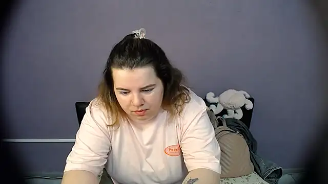 so shy online show from 06-19-26, 07:12