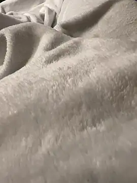 henes188 online show from 01-05-25, 08:43