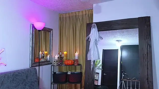 Katrin-1 online show from 10-18-25, 10:21