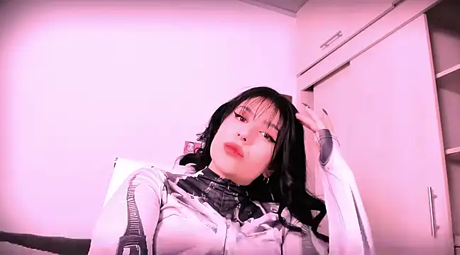 Snapshot of Sam_smitth chatting on 01-26-25, 11:06 Sam smitth online show from 01-26-25, 11:06