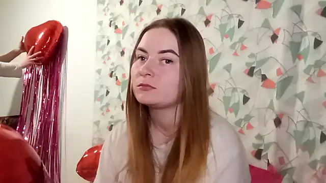 ElenaMaeer online show from 02-10-26, 06:01