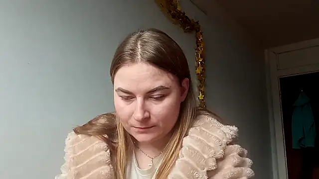ElenaMaeer online show from 02-13-26, 08:54
