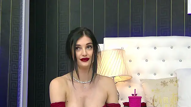 SophiaVilner online show from 12-28-24, 01:39