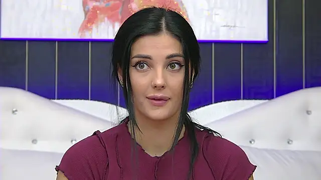 Snapshot of SophiaVilner chatting on 09-28-25, 06:02 SophiaVilner online show from 09-28-25, 06:02