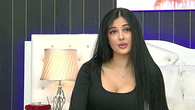 Snapshot of SophiaVilner chatting on 10-02-25, 07:10 SophiaVilner online show from 10-02-25, 07:10