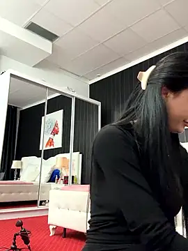 SophiaVilner online show from 11-11-25, 06:08