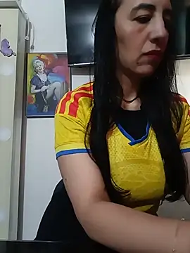 Snapshot of christine-x chatting on 06-27-26, 02:12 christine-x online show from 06-27-26, 02:12