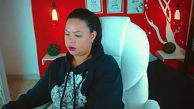 KeyshaRous online show from 12-15-24, 06:59