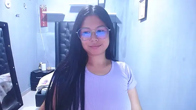 Snapshot of Letty_Plugxo chatting on 02-13-26, 01:18 Letty Plugxo online show from 02-13-26, 01:18