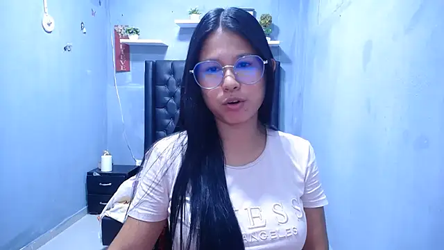 Letty Plugxo online show from 06-09-26, 01:34