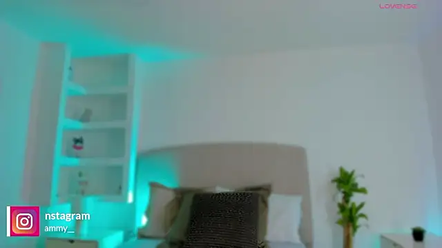 Snapshot of Ammy_xx chatting on 03-12-26, 08:15 Ammy xx online show from 03-12-26, 08:15